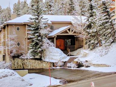 Cabin Mammoth Lakes