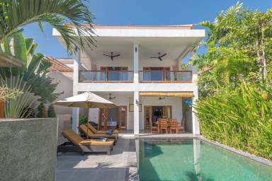 Villa Kampung Bugis
