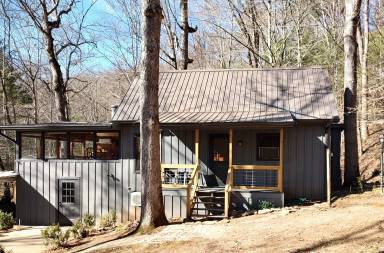 Cabin Dillard