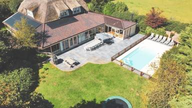 Villa  Waarland