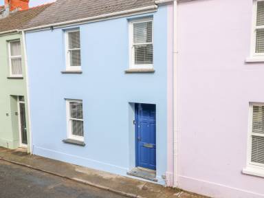 Cottage Tenby