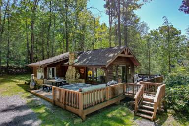 Cabin Oakland