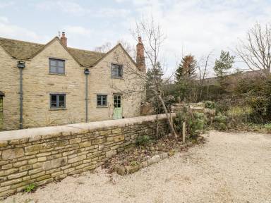 House Witney