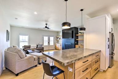 House  Seven Bays