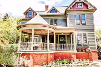 House Pawtucket