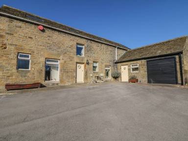 Cottage Millhouse Green
