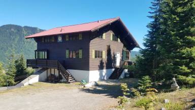 House Denny Creek