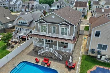 House Bay Head