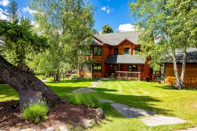 House  Whitefish