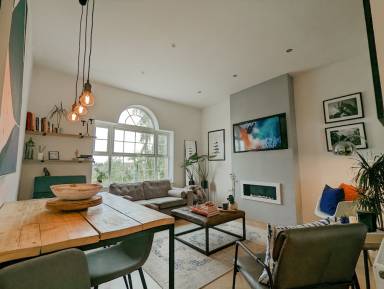 Apartment Gloucester District
