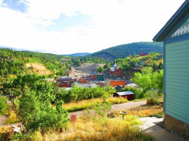 House  Idaho Springs