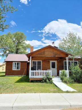 House Pinedale