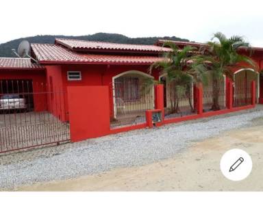 House Meia Praia