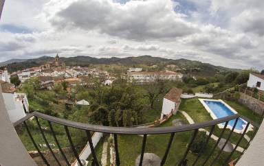 Aparthotel Valdelarco