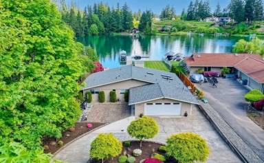 House  Lake Tapps
