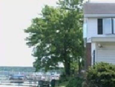 House Saratoga Springs