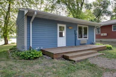 Cabin Mayhew Lake Township