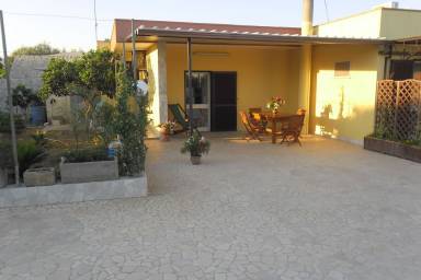 House  Marina di Novaglie