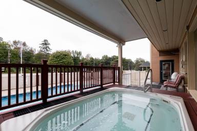 Condo  North Woodstock