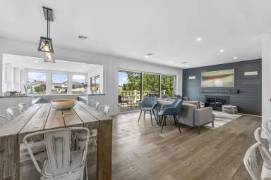 House Bay Head