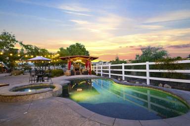House  Menifee