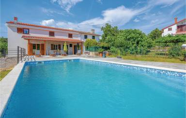Maisonette Labin