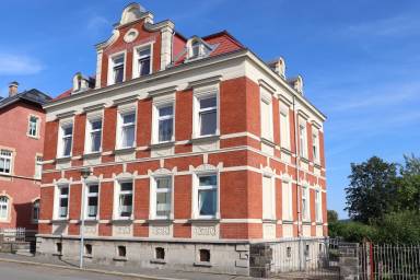 House Treuen