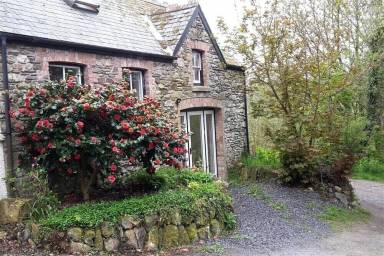 Cottage  Fishguard