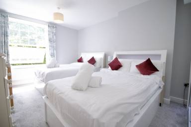 Apartment  Farnborough