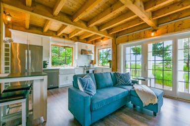 House  Osterville