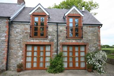 Cottage  Southgate