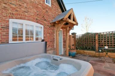 Apartment Thurnham