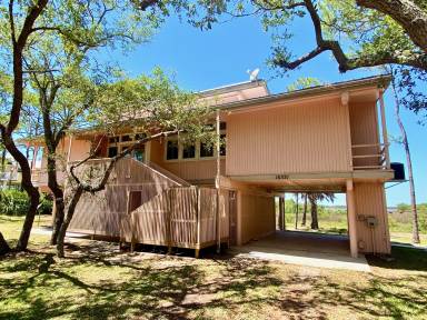 House  Cedar Key