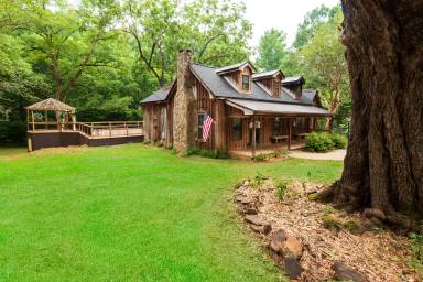 Cabin  Gumlog