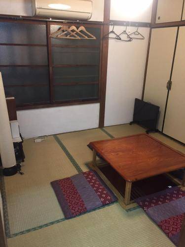 Bed and breakfast  Shinomiyaiwakubocho