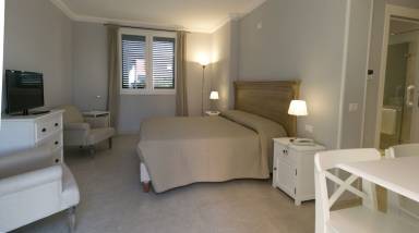 Accommodation Paceco