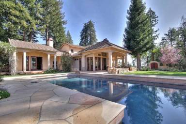 House  Forestville