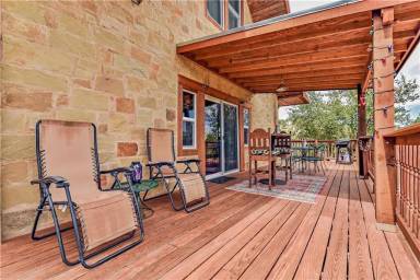 Cabin  Spicewood