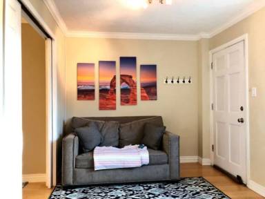 Condo Sunnyside East