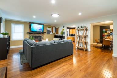 House  Woodstock