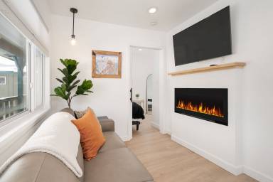 Condo  Fraser