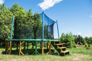 Lodge  Roberval