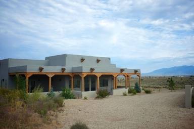 House Ranchos de Taos
