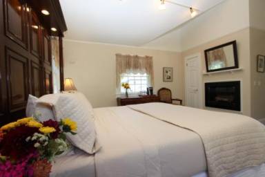 Bed and breakfast  Cambria