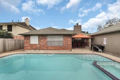 House Friendswood