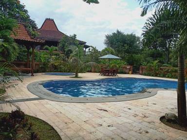 Villa Gunungpati