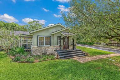 Cottage Navasota