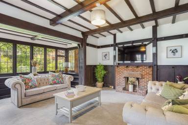 House Sandbanks