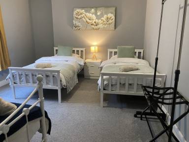 Apartment Bridgend