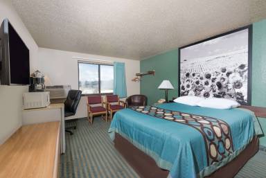 Motel  Poplar Grove